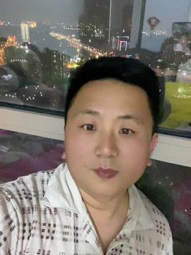 商丘网红杨哥资料,从街头巷尾到网络红人的蜕变之路